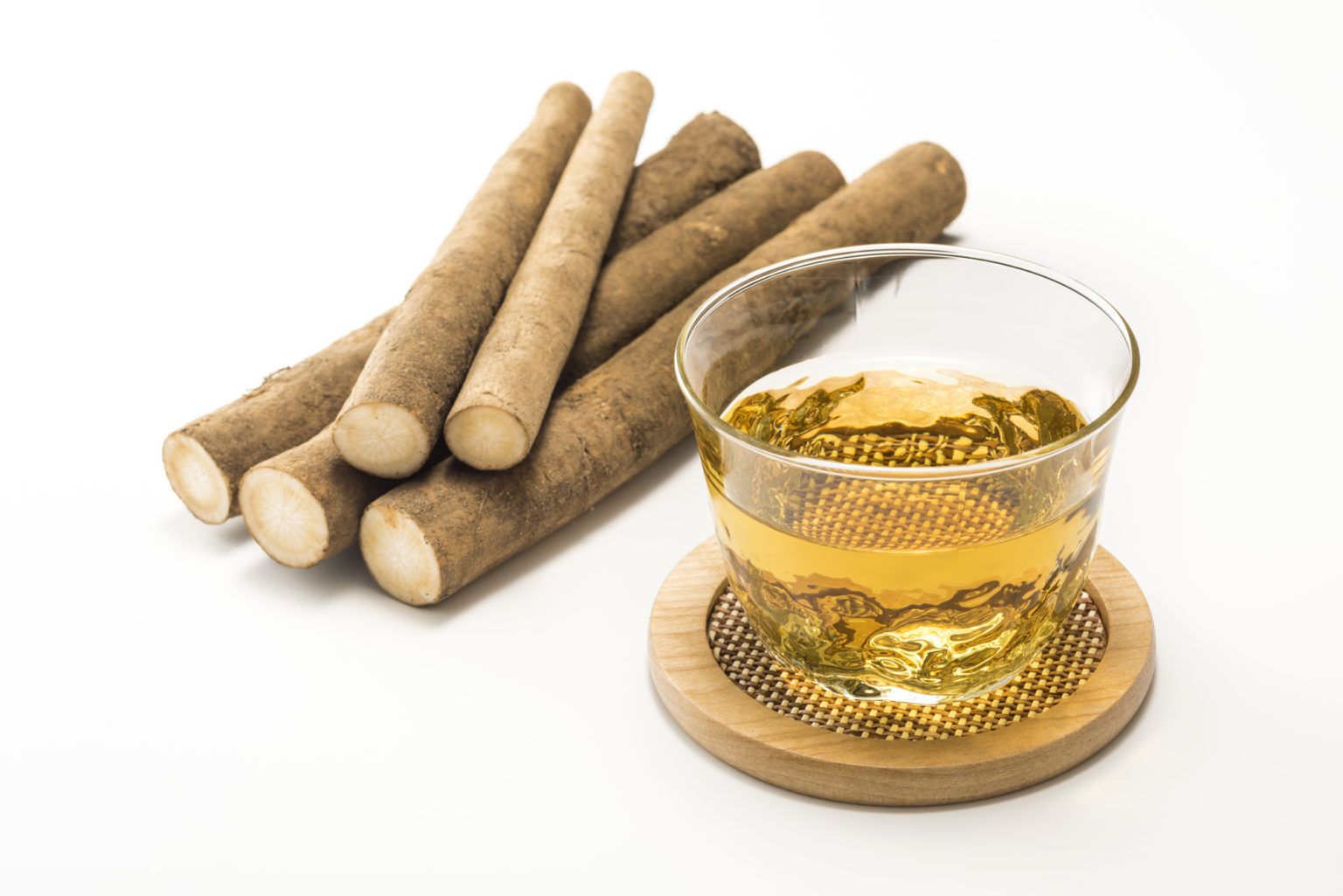 有名なスパイス10種類の効能と用途一覧!スパイスたっぷりカレー粉を作ろう|健康と食|50代の健康的な生活に役立つフリーマガジンサイト【めりぃさん】